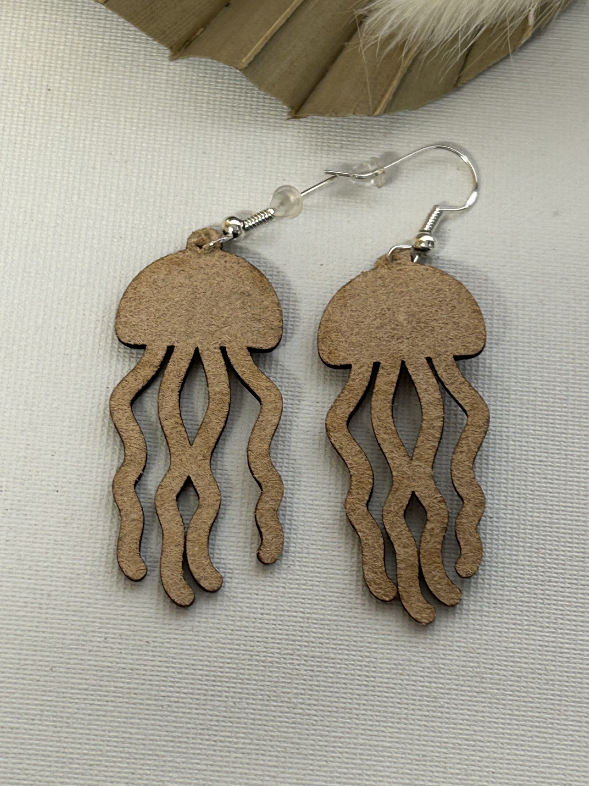 boucles d'oreilles en cuir lotus