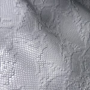 Chute de cuir argenté imitation serpent