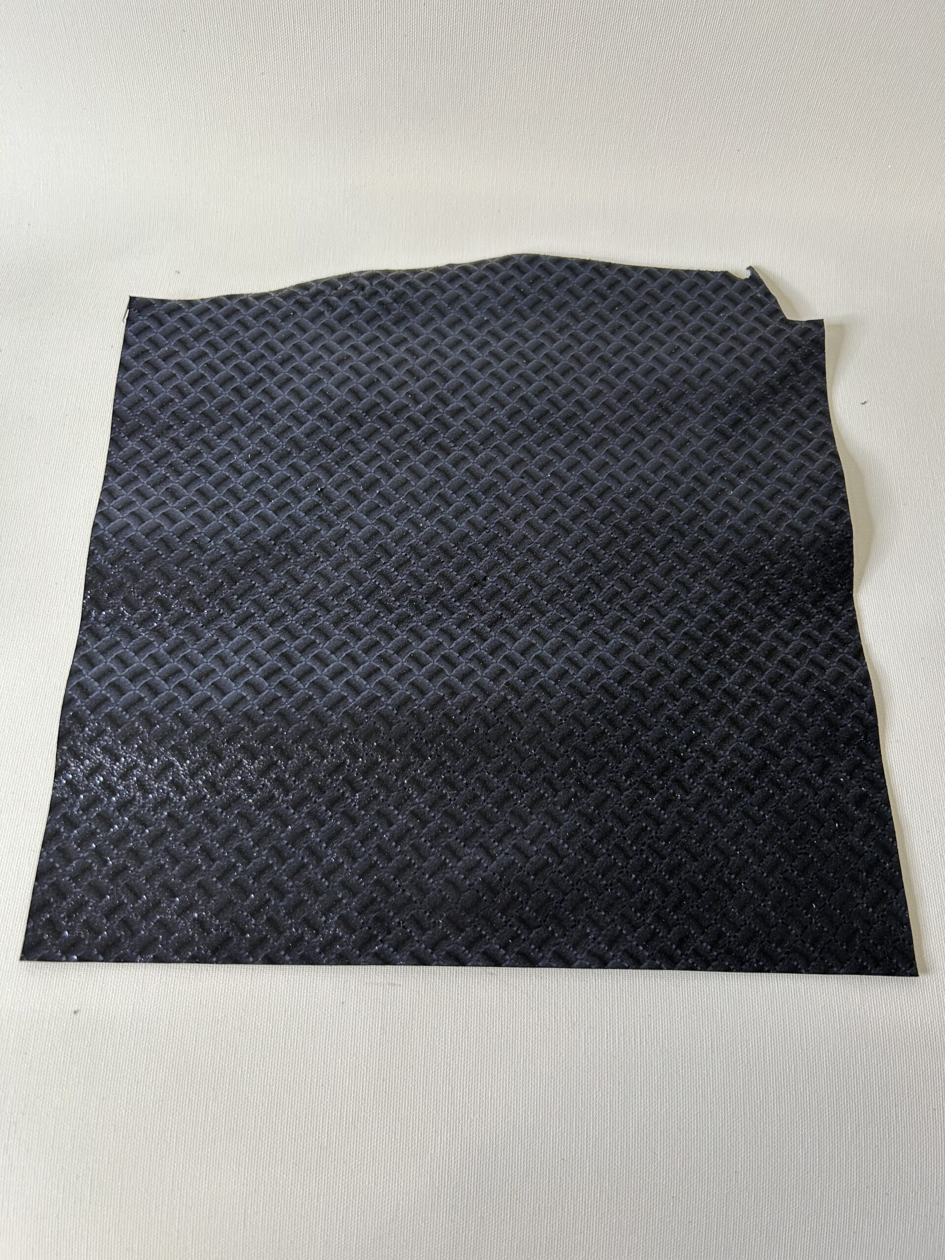 chute de cuir bleu marine holographique