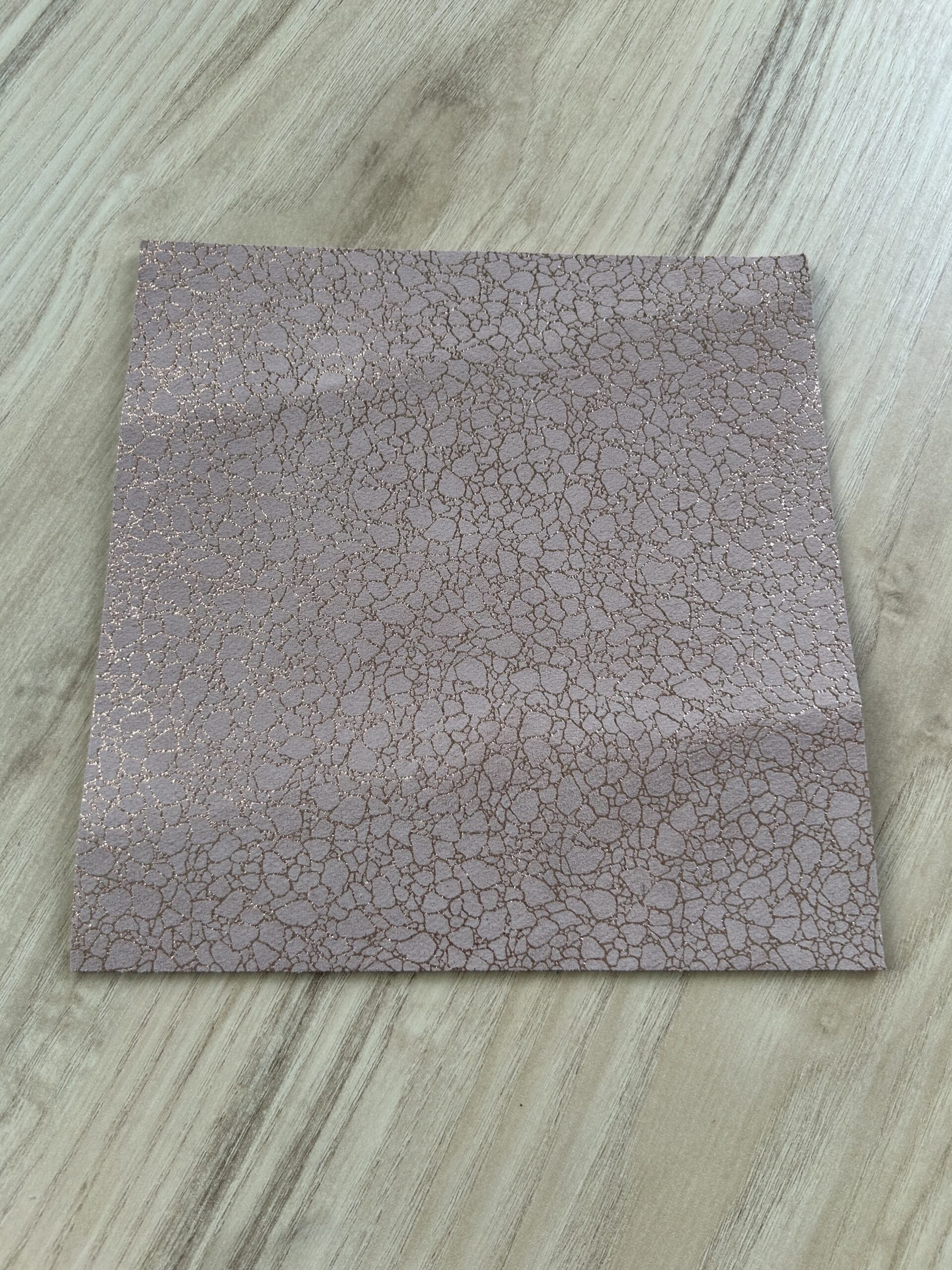 chute de cuir rose motifs rose gold doublé