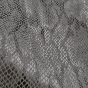 chute de cuir marron imitation serpent