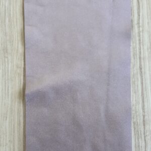 Chute de cuir rose pale pailleté