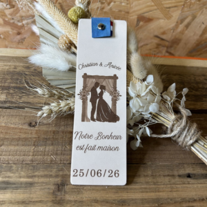 marque page en cuir personnalisable cadeaux invité mariage