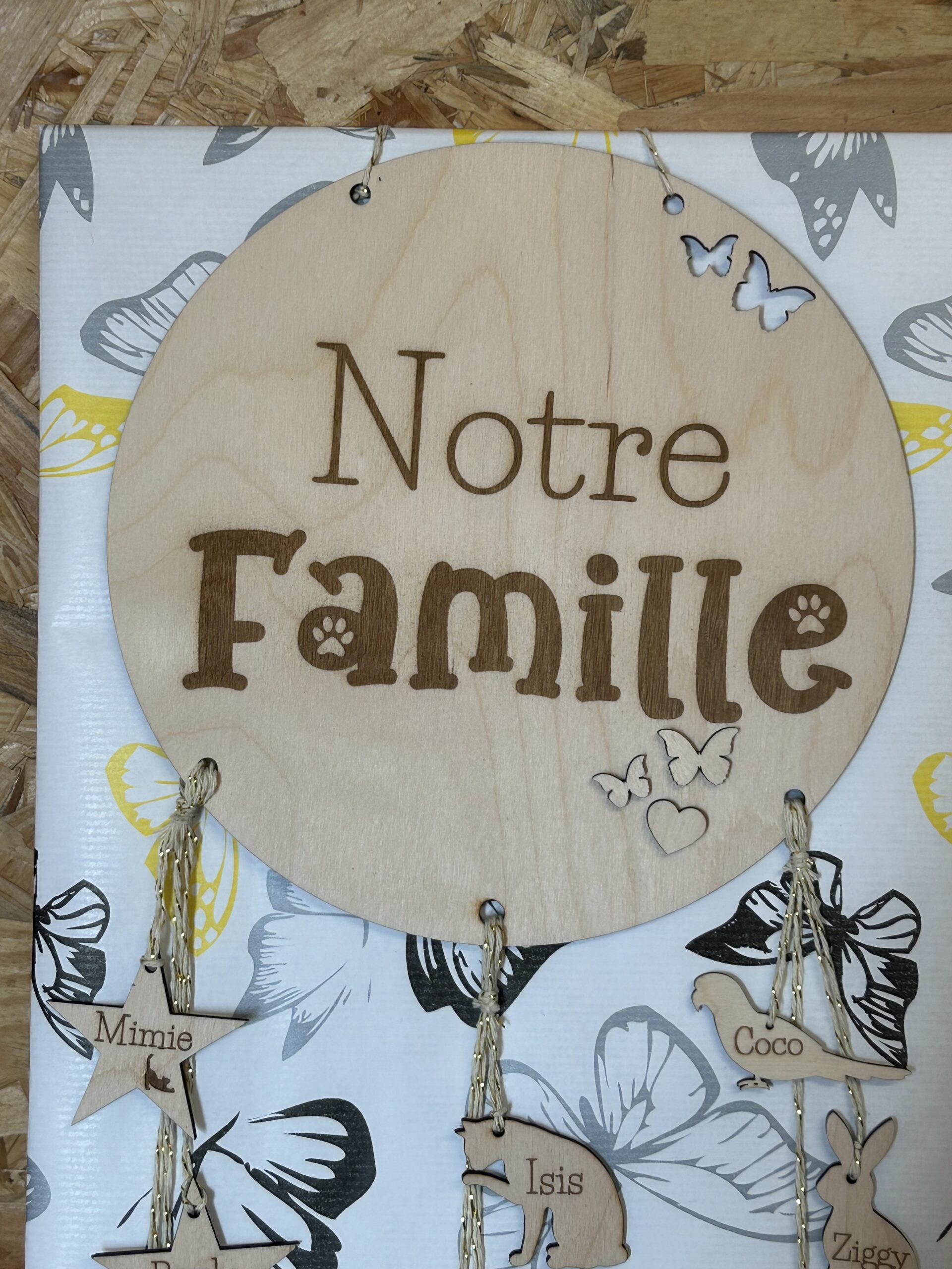 Plaque décorative personnalisée “Notre Famille” avec animaux – Image 9