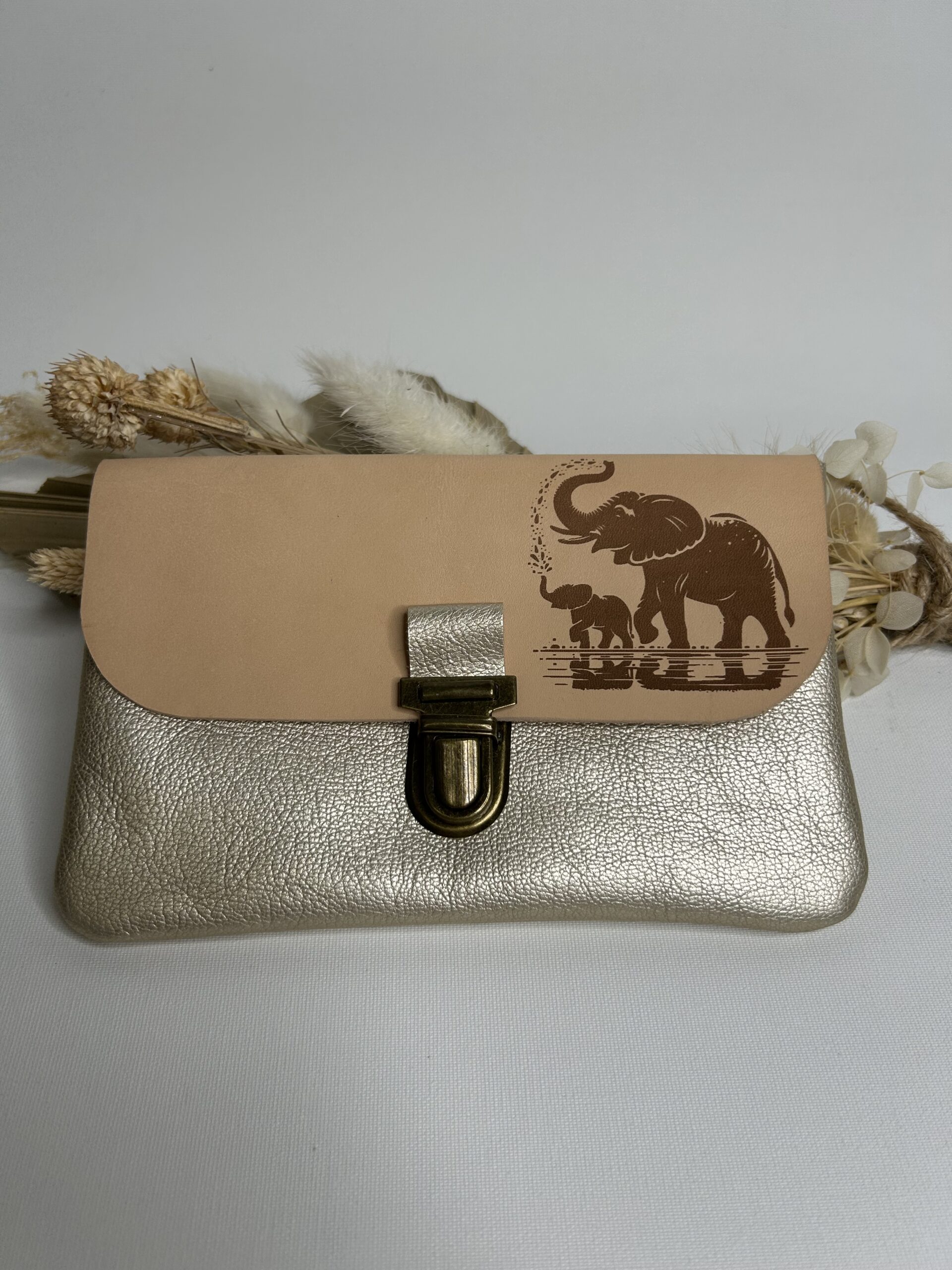 Pochette à papiers en cuir gravure Eléphants