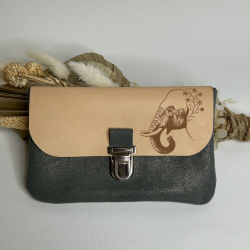 Pochette à papiers en cuir gravure éléphant