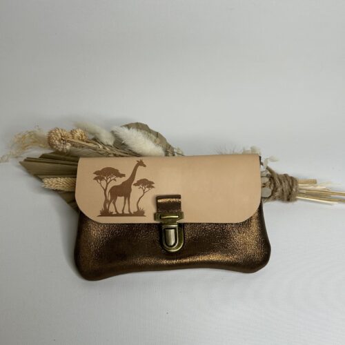 Pochette à papiers en cuir gravure girafe