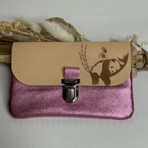 Pochette à papiers en cuir gravure panda endormie