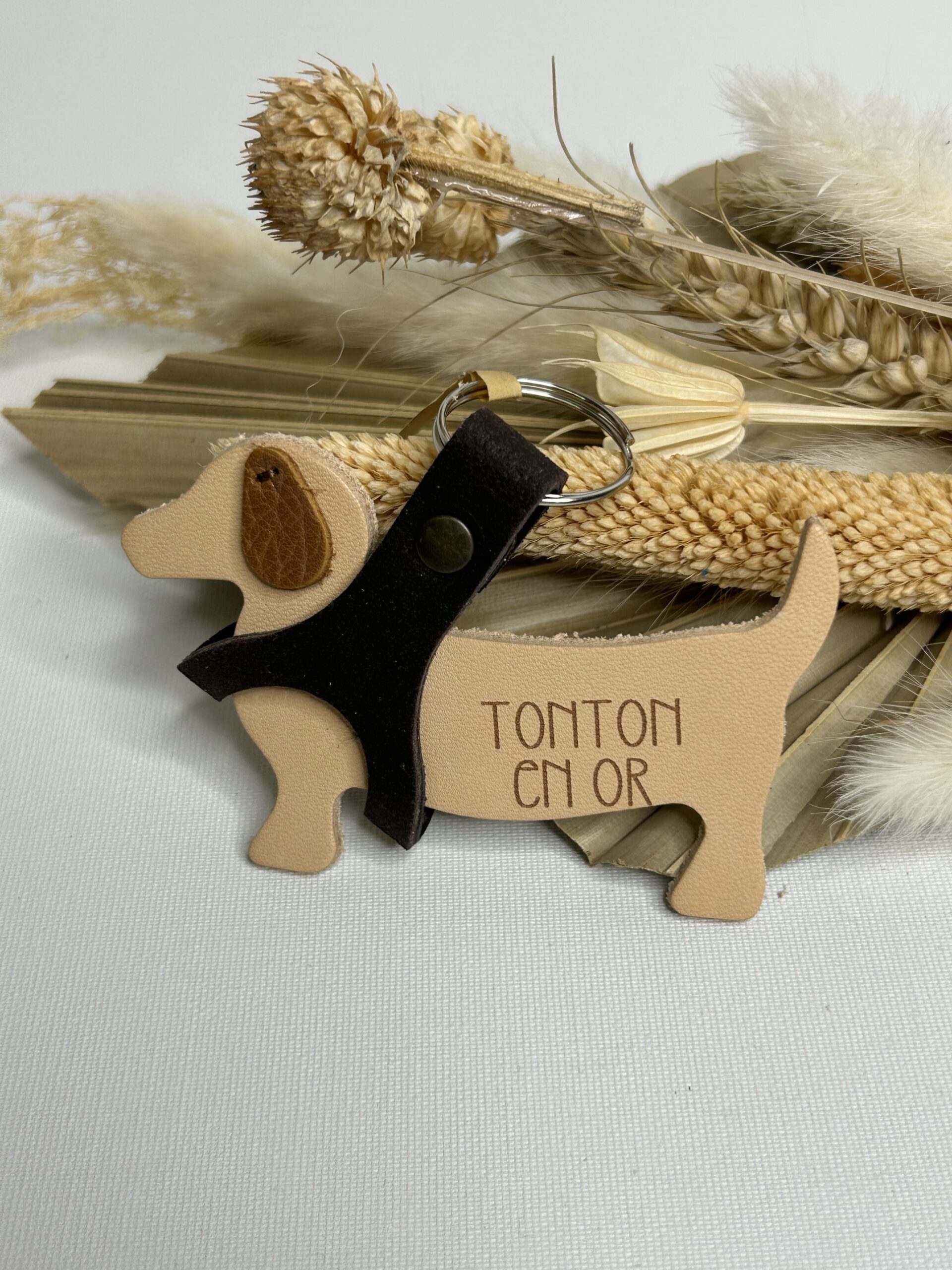Porte clé Chien en cuir gravé Tonton – Image 3