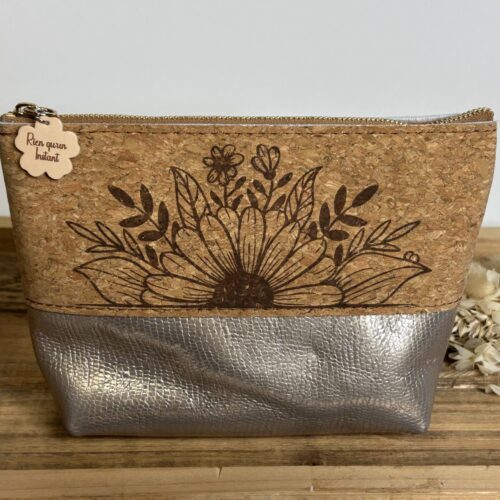 trousse à maquillage cuir hippocampe (copie)