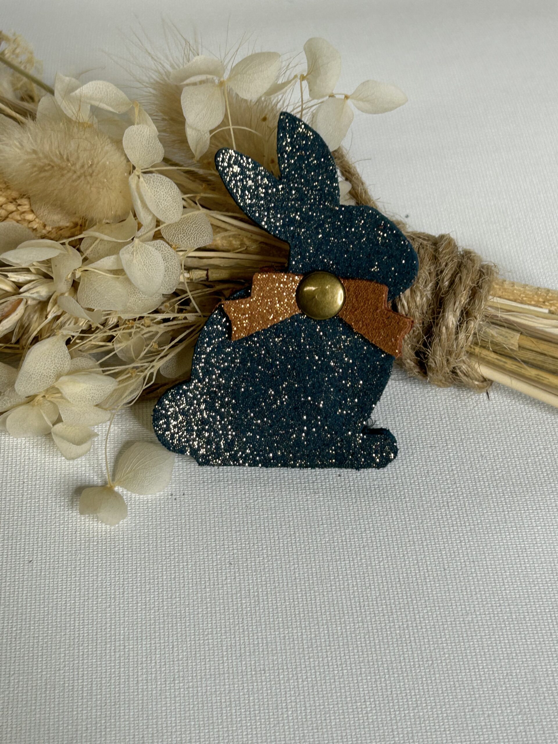 Marque page magnétique en cuir fantaisie – Image 11