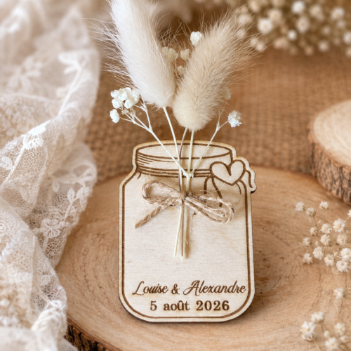 Magnet en bois personnalisé avec fleurs séchées et prénoms des mariés, cadeau invité mariage