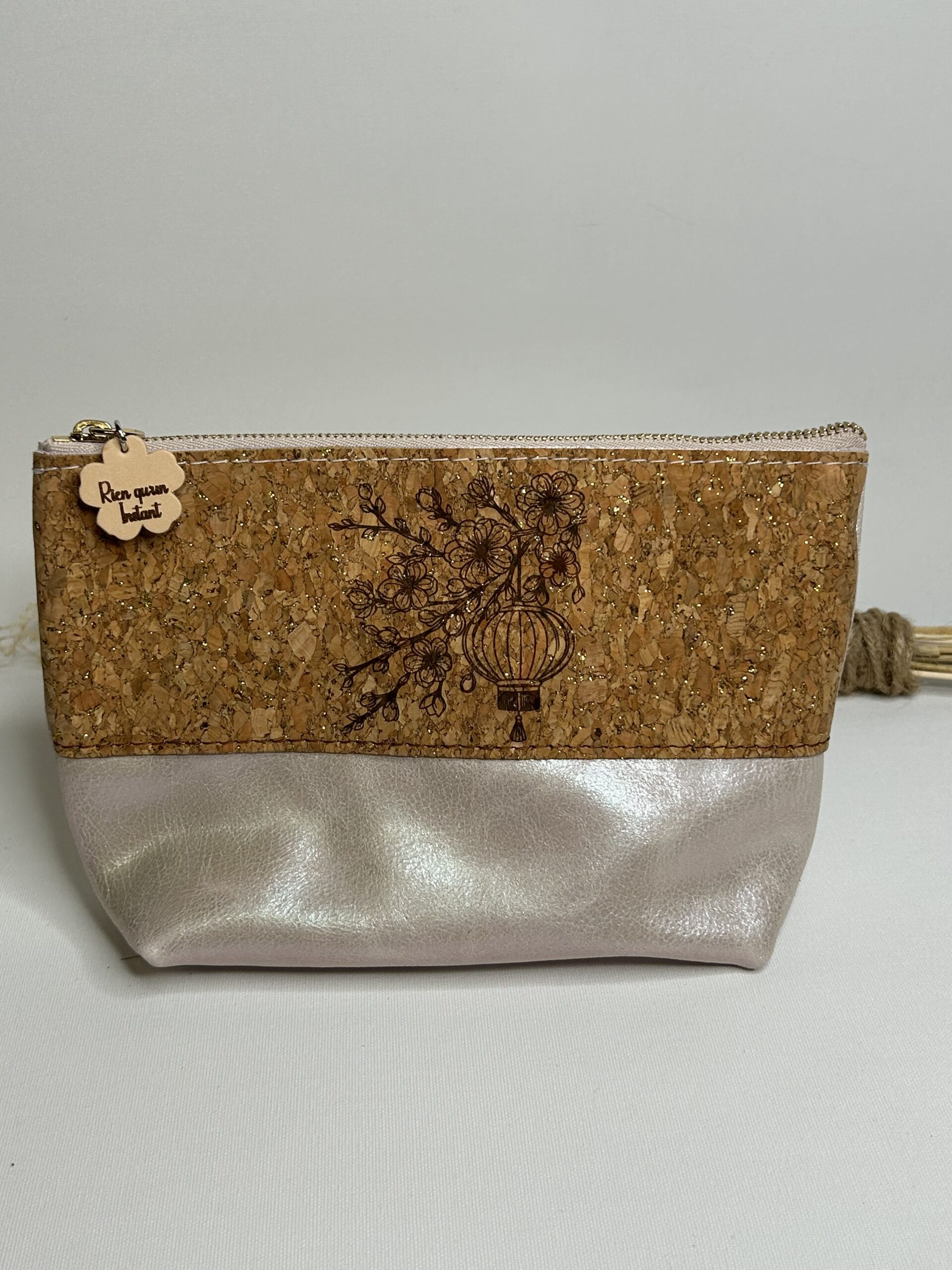 Trousse à maquillage en cuir et liège lanterne japonaise – Image 4