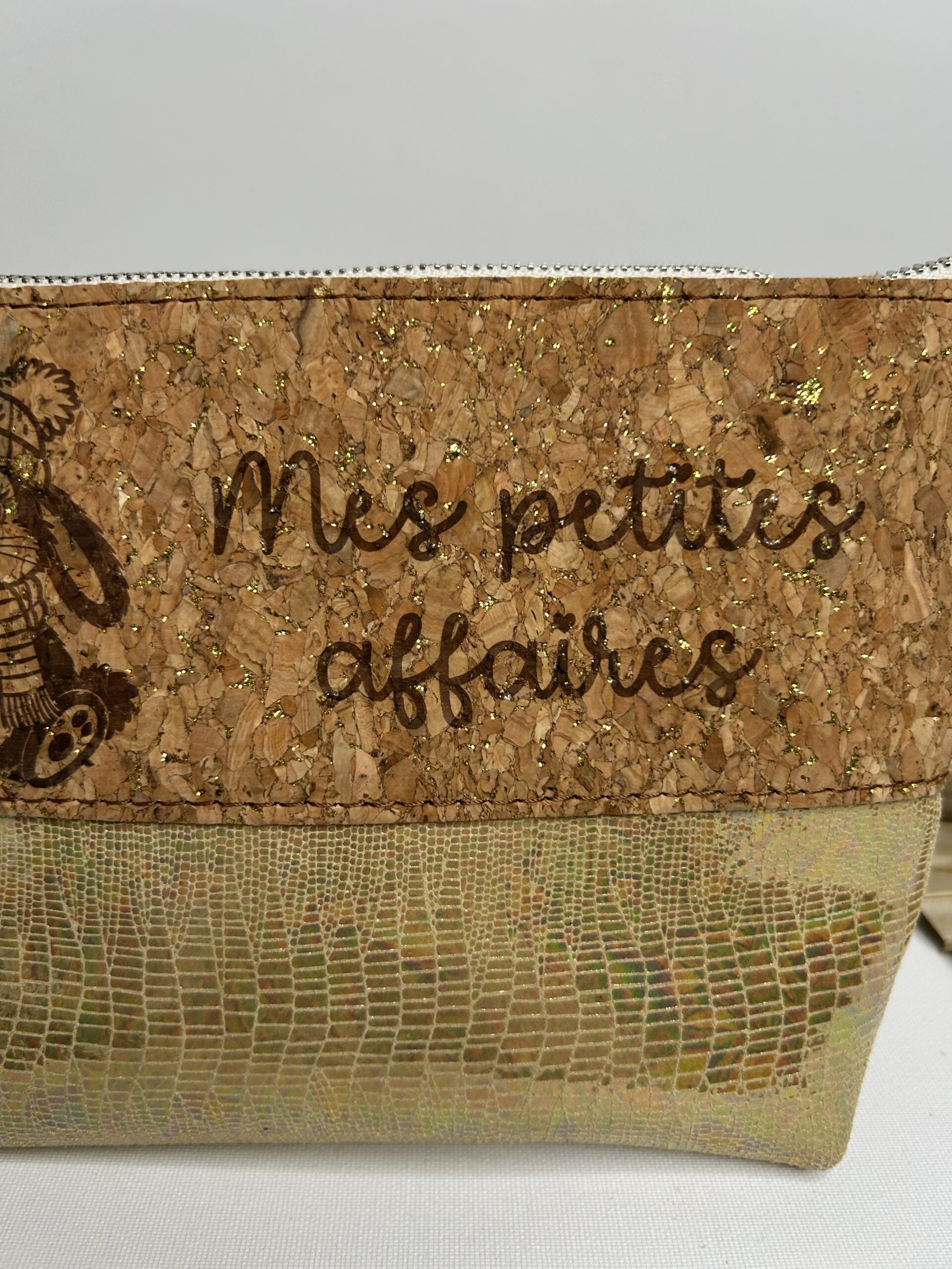 Trousse à maquillage en cuir et liège "Mes petites affaires" – Image 4