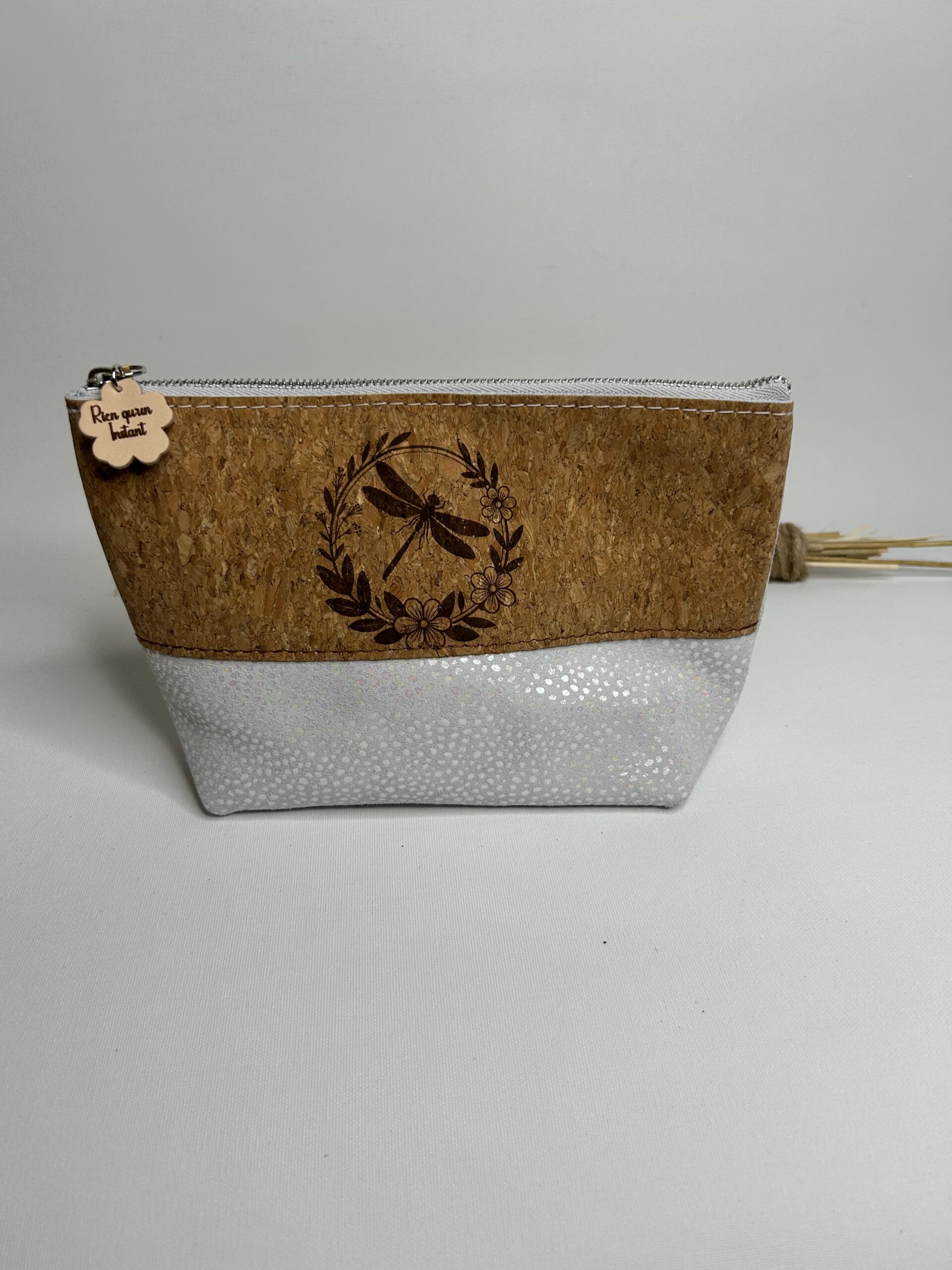 Trousse à maquillage en cuir et liège Libellule