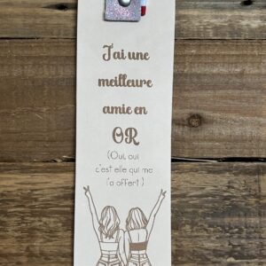 Marque-page en cuir "J'ai une meilleure amie en OR"