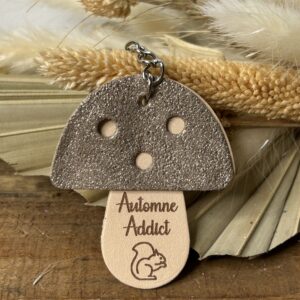 Porte-clés champignon en cuir