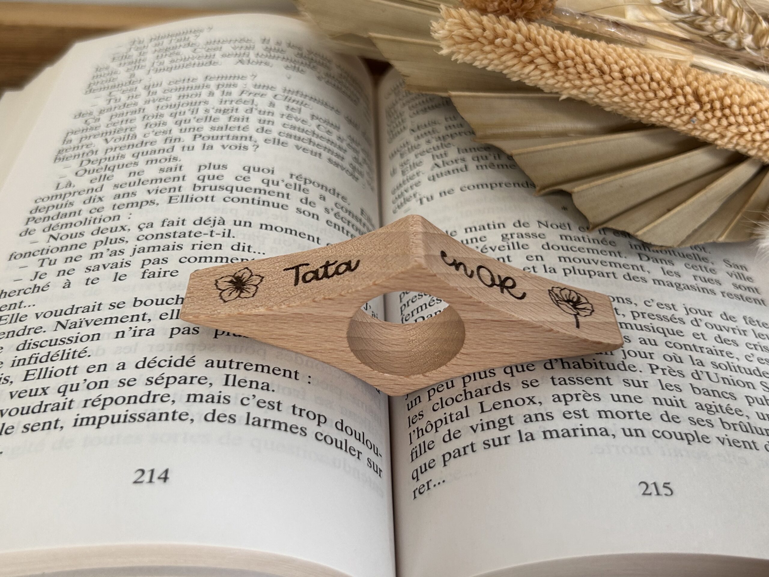 Bague de lecture en bois personnalisée – Confort de lecture et cadeau émotion – Image 15