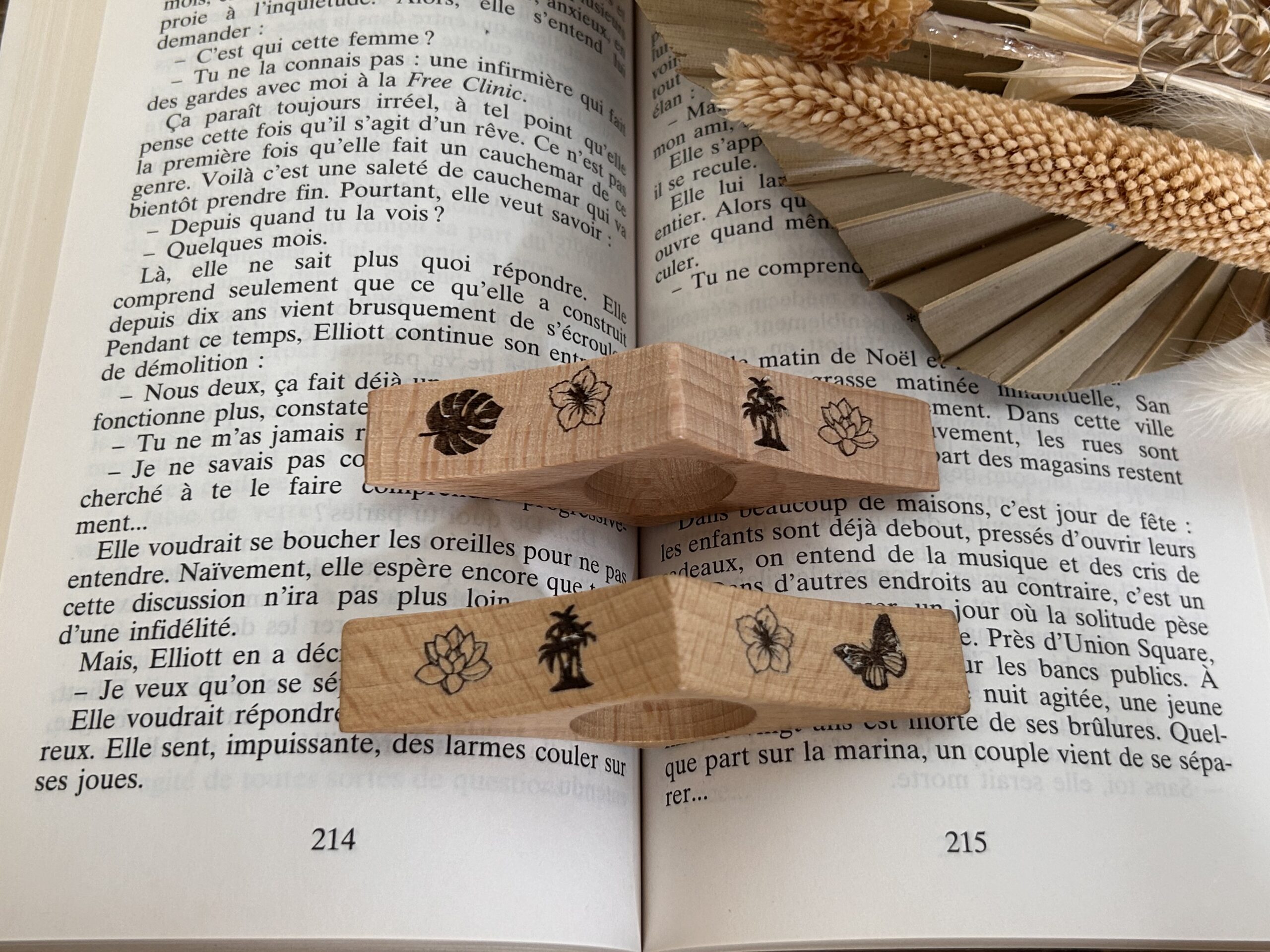 Bague de lecture en bois personnalisée – Confort de lecture et cadeau émotion – Image 6
