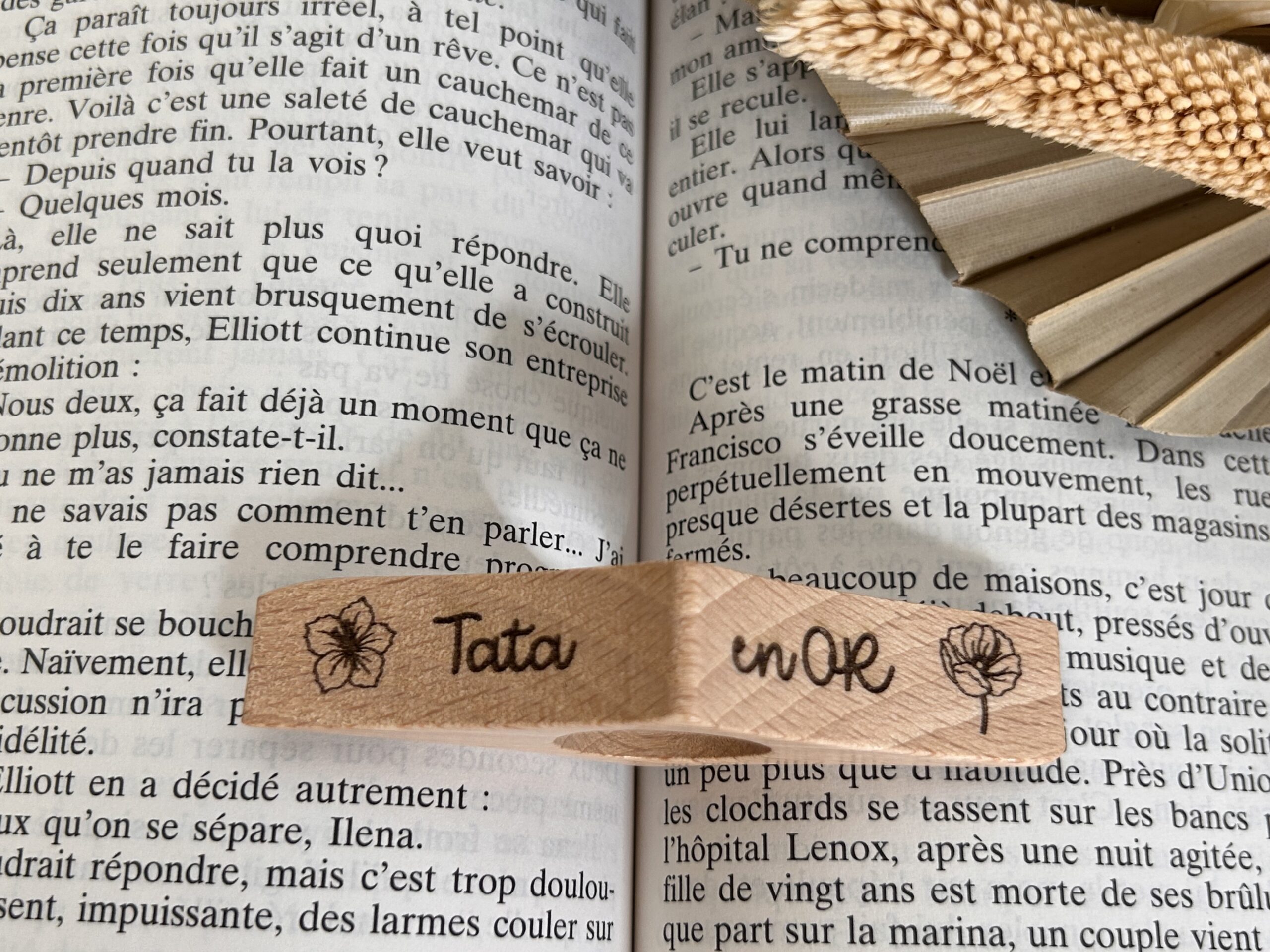 Bague de lecture en bois personnalisée – Confort de lecture et cadeau émotion – Image 13