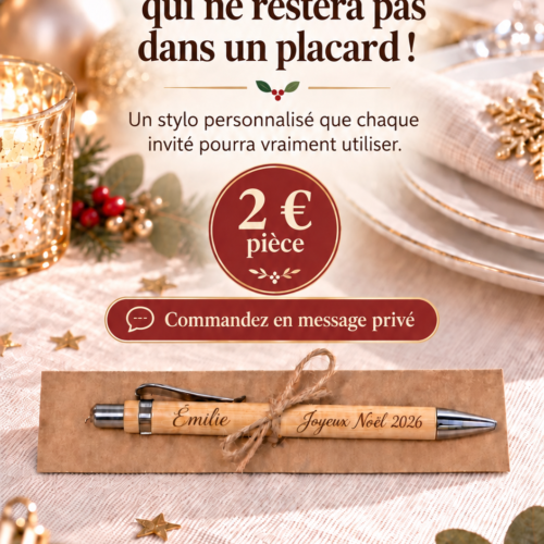 Marque-place stylo en bambou personnalisé avec prénom pour table de Noël